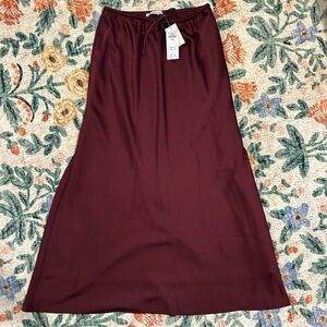NWT Abercrombie & Fitch Women's Burgundy Satin Maxi Skirt